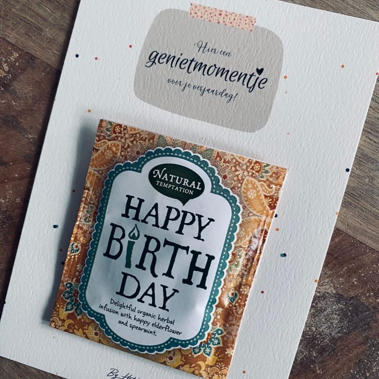 Thee kaart "Een genietmomentje voor je verjaardag"